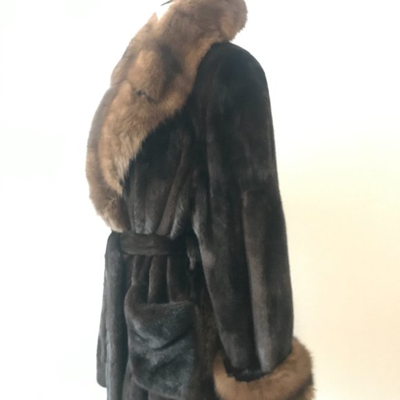 MINK & SABLE BellaBicchi Coat made for Neiman Marcus Collection NWTags & CoatBag - Picture 4 of 16